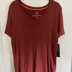 Vienna Couture Essential Tee in Red
